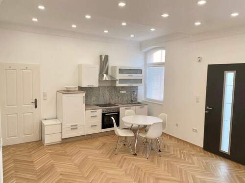 Wohnzimmer m. offener Küche.jpg - 3 Zimmer Etagenwohnung zur Miete in Nürnberg