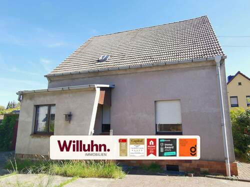 Hausansicht - Vermietung oder Eigennutzung 