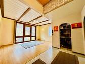 sanierte Wohnung im 1. OG - 