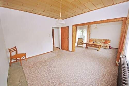 großes Wohn- / Esszimmer im EG - 