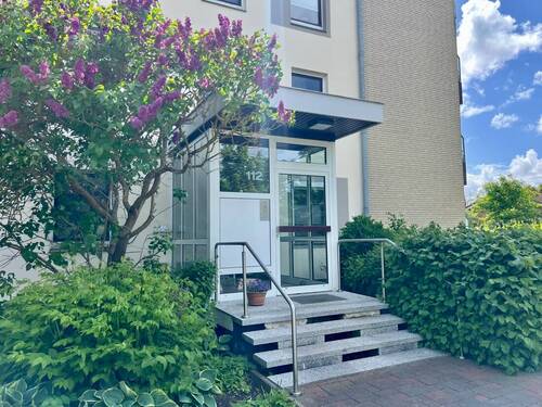 Wohnungseingang - Modernisierte, strandnahe 2-Zi.-Whg. in Büsum - ca. 42 m² mit sonnigem Südbalkon