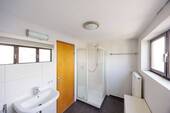 Bad 2.OG Freiberger Str. 57 - 