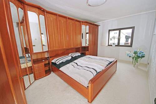 Schlafzimmer im EG - 