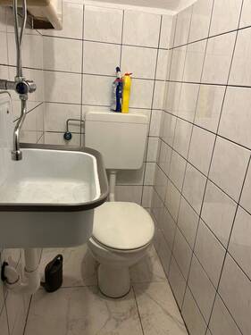 Toilette, Ladegeschäft - 