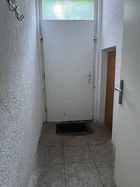 Sep. Eingang / Laden - 