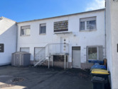 Hinterhof / Rückfront - 5 Zimmer Einfamilienhaus zum Kaufen in Stadtallendorf