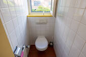 EG WC - 