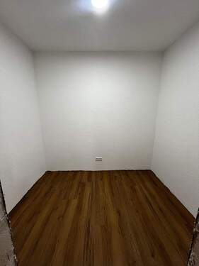 Abstell-/Arbeitszimmer - 