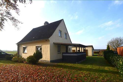 Außenansicht - Gemütliches Einfamilienhaus mit großem Potential