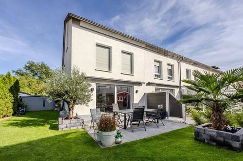 Hausansicht (Garten) - 5 Zimmer Reihenendhaus zum Kaufen in Maintal