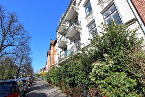 Klassisches Eppendorf - COMING SOON IN HH-EPPENDORF : 4-ZIMMER-ALTBAUWOHNUNG MIT 2 BALKONEN, VERMIETET!
