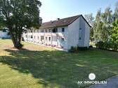 Rückseite- Balkonseite - Hochparterre-Eigentumswohnung in Hastenbeck - gepflegt, ruhig und mit gutem Grundriss