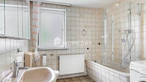 EG Badezimmer 1 - 