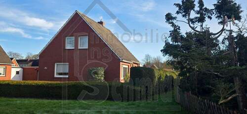 Hauptansicht - Kleines Häuschen in Siedlungslage - ein Hingucker für Ihre Familie!