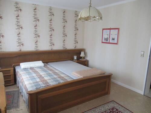 Schlafzimmer - 