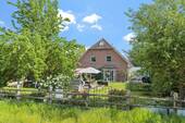 Blick - Streuobstwiese - 5 Zimmer Doppelhaushälfte zum Kaufen in Brunstorf