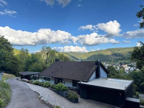 Ansicht von oben - Plettenberg! 2-FH, Waldrand, Sackgasse, herrliche Aussicht!