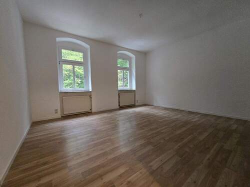Waldheimer Str.60 WE01 Wohnen - 2 Zimmer Etagenwohnung zur Miete in Döbeln