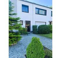 Charmantes Reihenmittelhaus in begehrter Lage von Meerbusch-Lank Latum