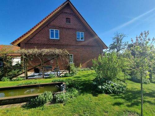 Rückansicht - 8 Zimmer Bauernhaus, Landhaus in Petershagen