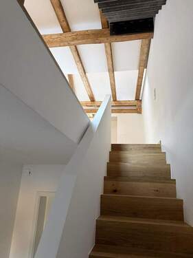 Treppe zum OG - 