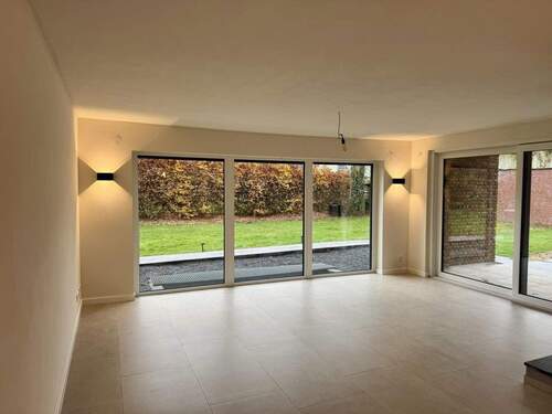 Wohnzimmerbereich - 5 Zimmer Mehrfamilienhaus, Wohnhaus zum Kaufen in Ahaus