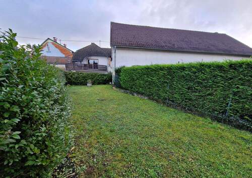 Garten.jpg - 4 Zimmer Doppelhaushälfte zum Kaufen in Frankfurt am Main