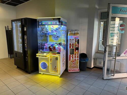 Bild 2 - Gewerbeobjekt (Büro, Produktion, Verkauf) zur Miete in Obersulm-Willsbach