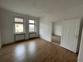 Wohnzimmer - Helle 3-Zimmer-Wohnung sucht neuen Bewohner!