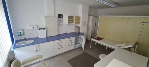 Labor + Behandlungsraum - 