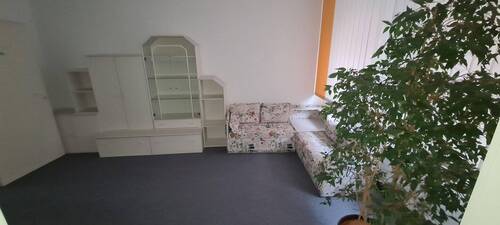 Warteraum 2 - 