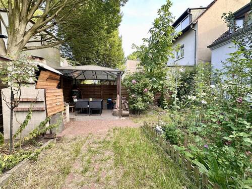 Garten - 8 Zimmer Einfamilienhaus in Gelsenkirchen