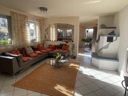 Lebensmittelpunkt - 5 Zimmer Einfamilienhaus in Kaltental