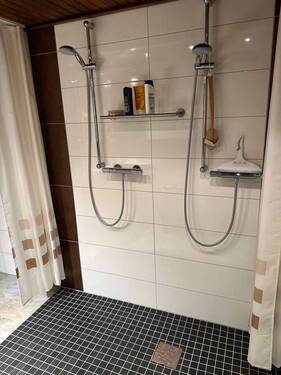 EG Dusche.jpg - 