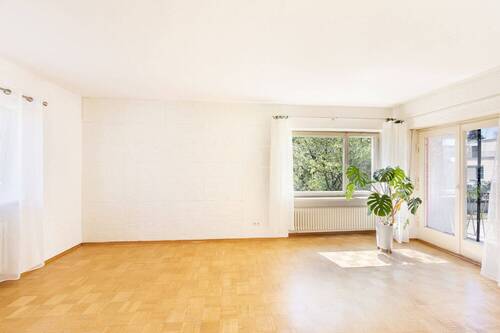 Wohnzimmer OG - Mehrfamilienhaus, Wohnhaus mit 163,60 m&sup2; in München zum Kaufen