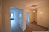 Flur - Wohndiele - Etagenwohnung mit 98,00 m&sup2; in Quickborn zur Miete