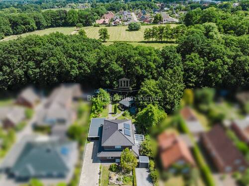 Bild 2 - 6 Zimmer Einfamilienhaus zum Kaufen in Leer (Ostfriesland)