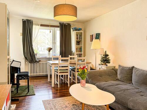Wohnzimmer - 3 Zimmer Etagenwohnung in Kiel