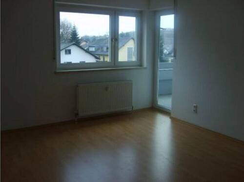 Bild 2 - 4 Zimmer Etagenwohnung zum Kaufen in Obertshausen