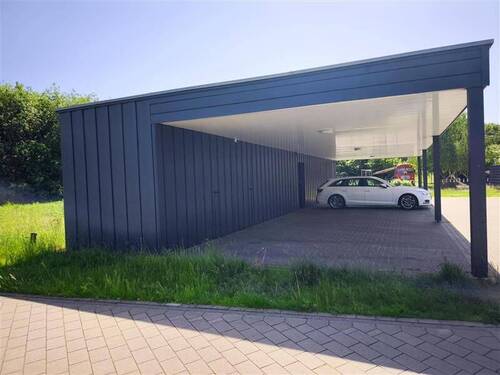Ansicht Carport Anlage mit Abstellräumen - Mehrfamilienhaus, Wohnhaus mit 390,00 m&sup2; in Lingen (Ems) zum Kaufen