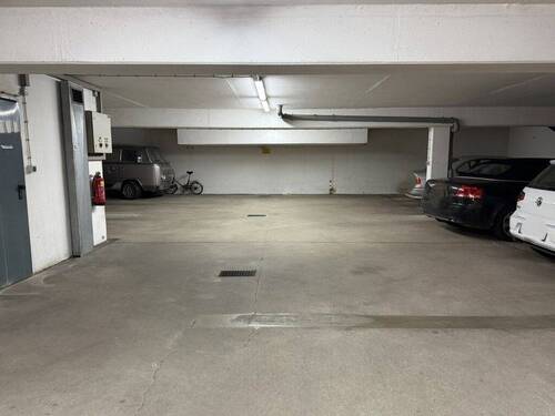 Tiefgarage - 