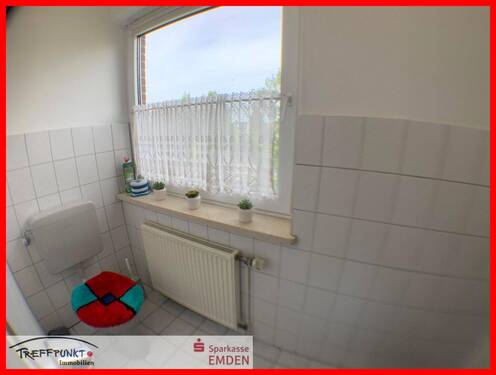 Separates WC - Etagenwohnung mit 89,80 m&sup2; in Emden zum Kaufen