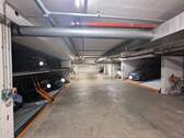 geräumige Tiefgarage - 