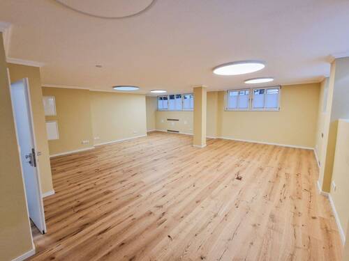 Ansicht Besprechungsraum unmöbliert - Büro in München zum Kaufen