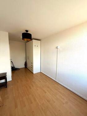 Schlafzimmer 2.jpeg - 