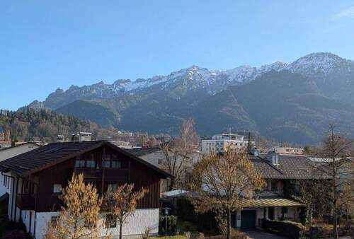 Bergblick Winter - 2-Zimmer-Wohnung mit Bergblick - 199.000,00&nbsp;EUR Kaufpreis, ca.&nbsp; 52,00&nbsp;m&sup2;&nbsp;Wohnfl&auml;che