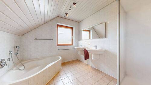 Badezimmer DG - 