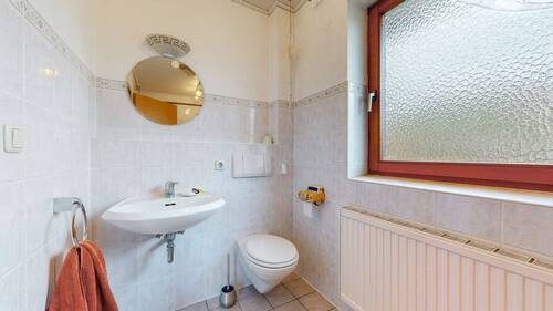 Gäste Badezimmer EG - 