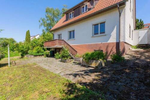 Südansicht - Einfamilienhaus mit 136,00 m&sup2; in Göppingen zum Kaufen