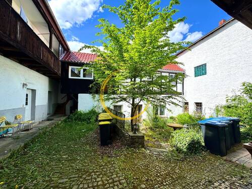 Innenhof - Mehrfamilienhaus, Wohnhaus in Weida
